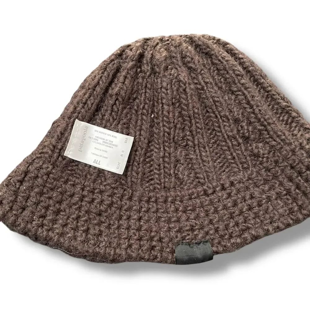 Patagonia Wool Blend Beanie Hat Brown Cable Knit Crochet Skull Cap 29045 Unisex